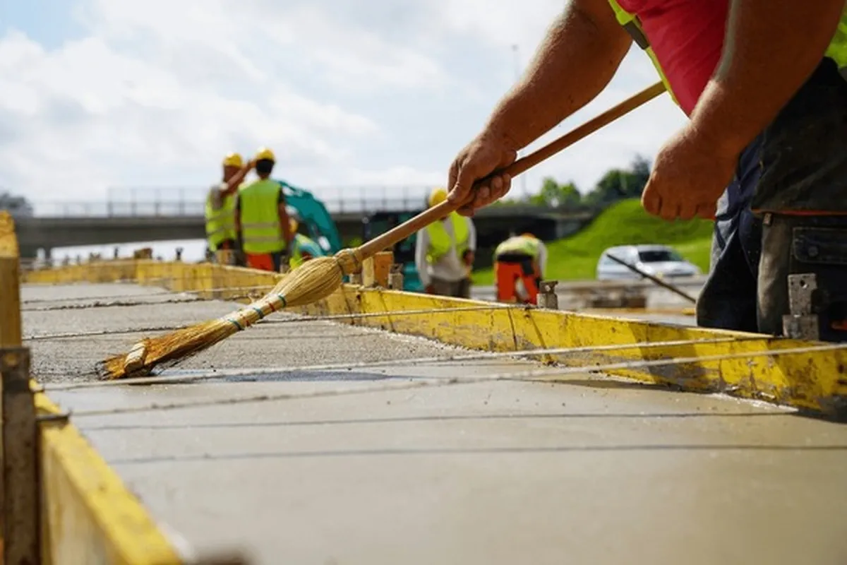 how much is concrete per yard